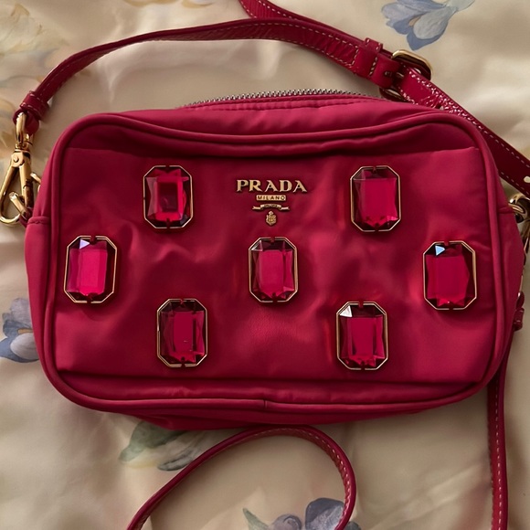 Authentic Prada bag . Like new ! - Picture 1 of 5